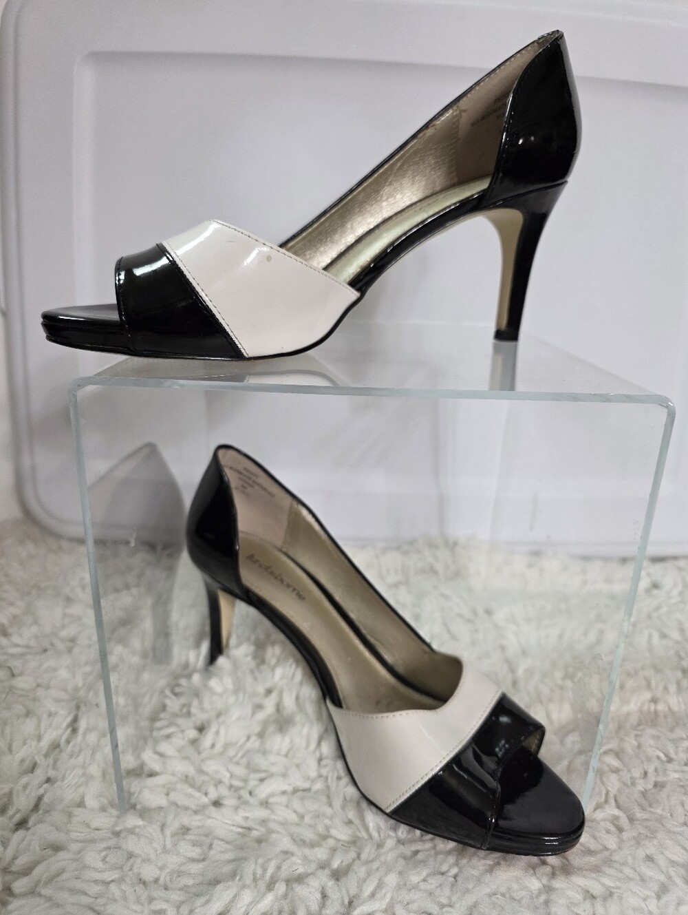 Liz Claiborne Black and White Patent Leather Open Peep-Toe Heels, Size:8M